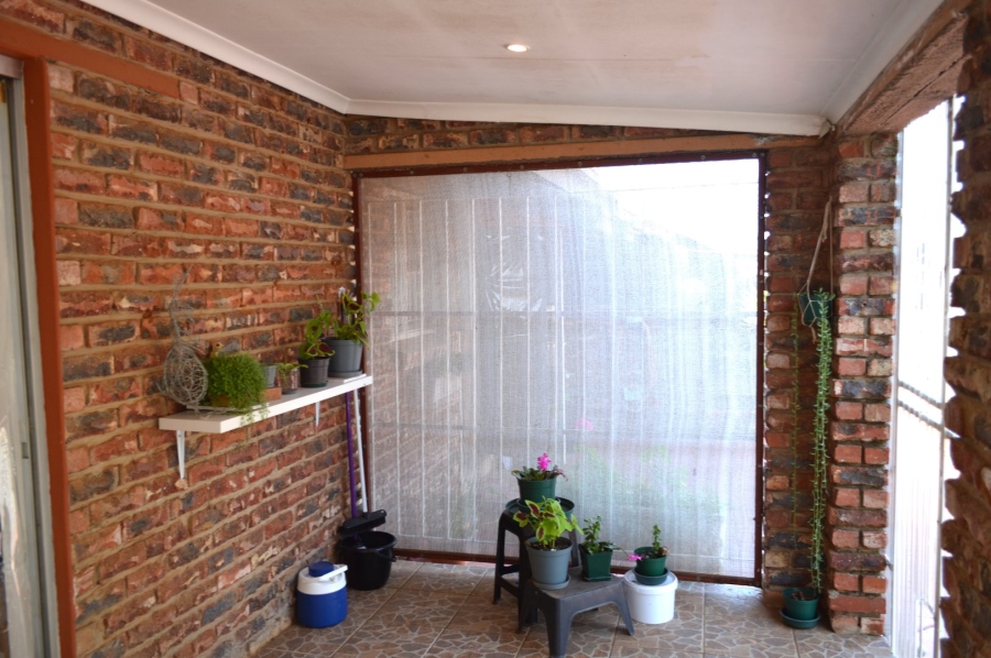 6 Bedroom Property for Sale in Doringkruin North West